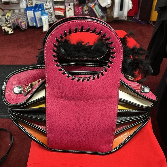 Purse - Picture 2 of 8